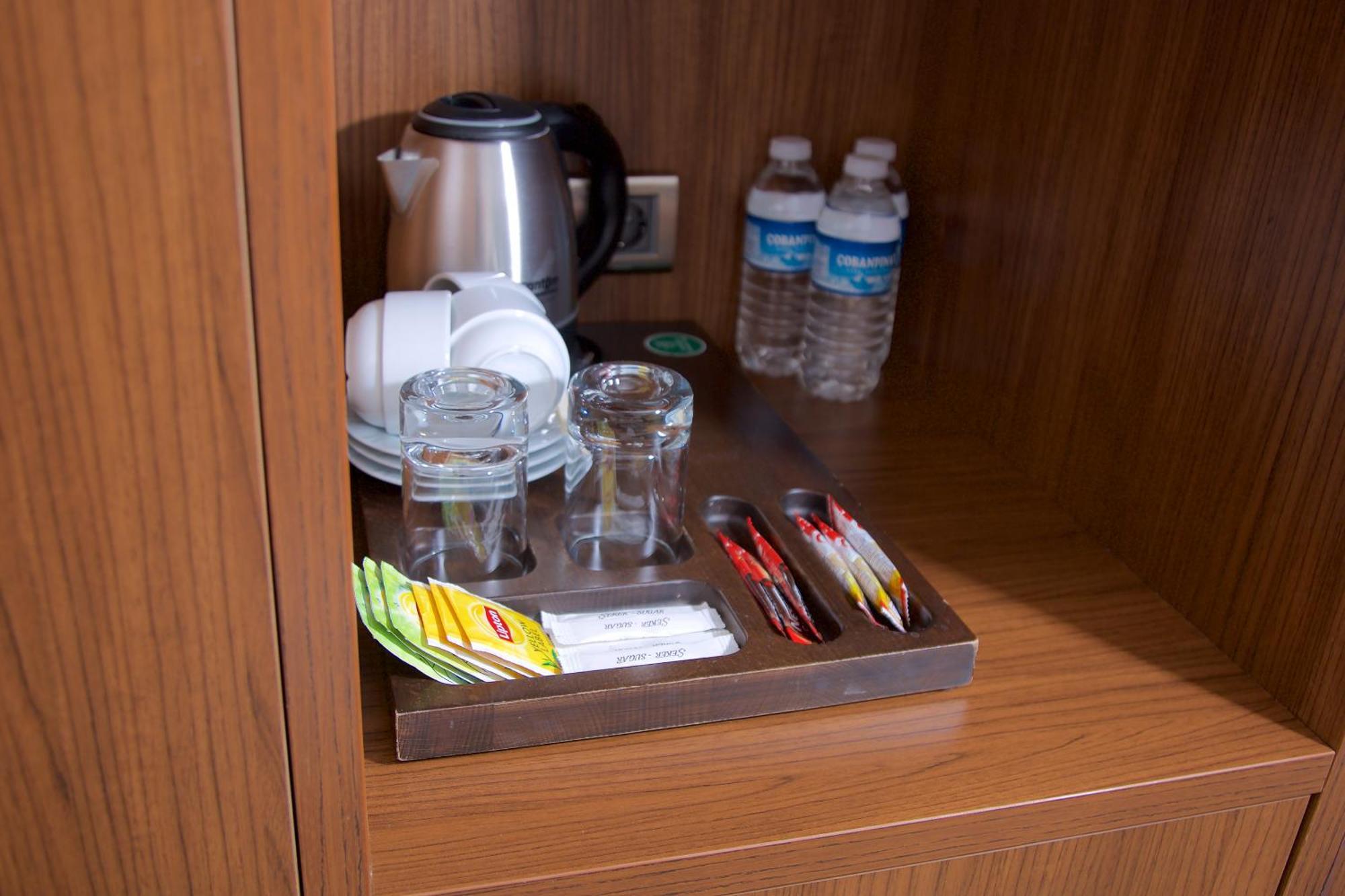Otel Black Tulip 4*
